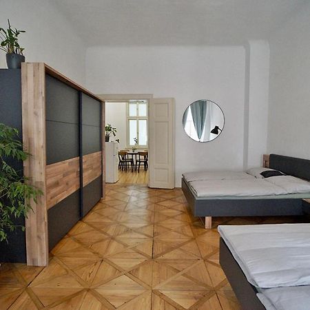 Truhlarska 4 Apartment Prague Luaran gambar