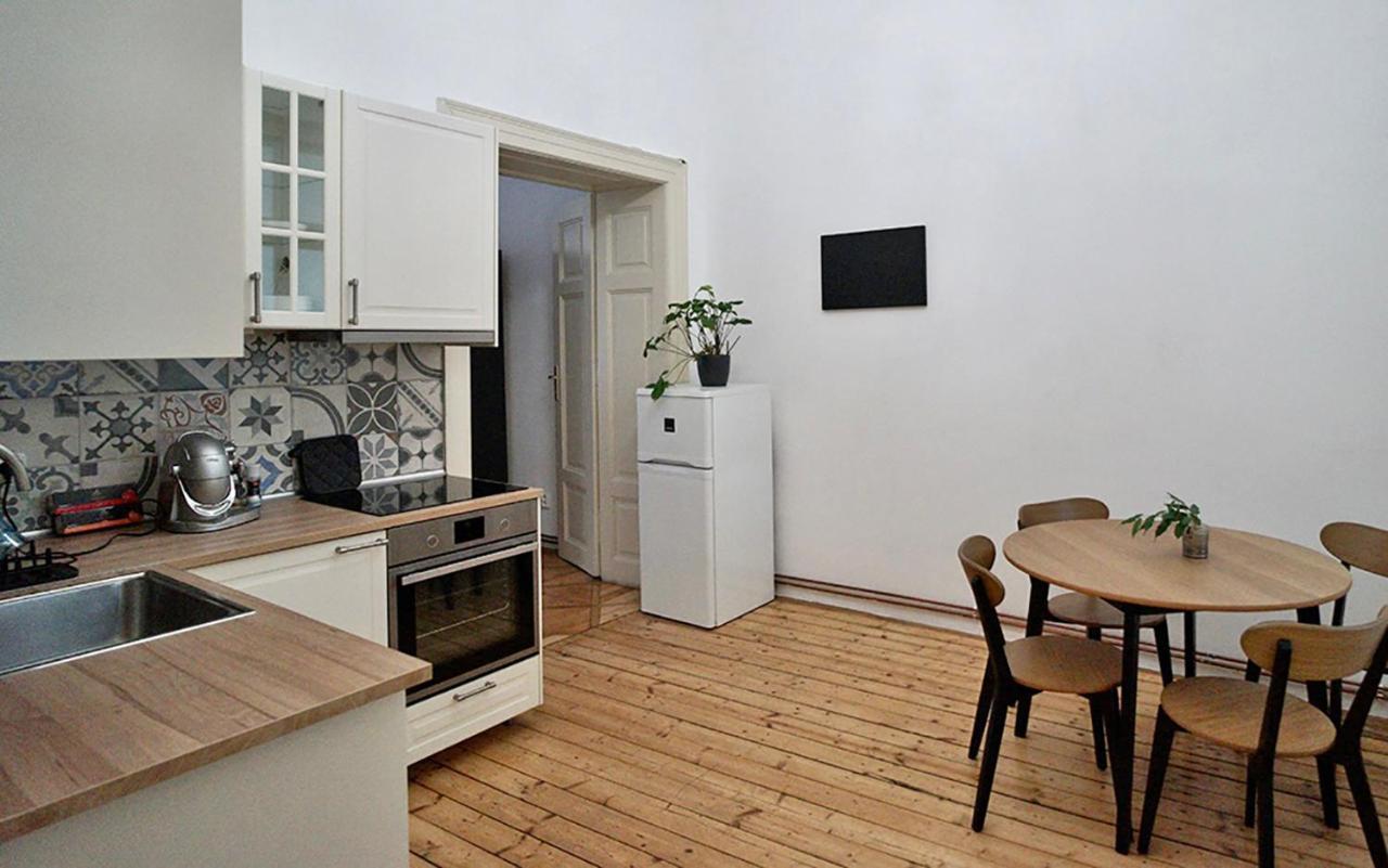 Truhlarska 4 Apartment Prague Luaran gambar